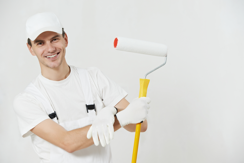 Met het juiste renovlies onderhoud voor je woning in Roosendaal, verleng je de levensduur van je behang met 10 jaar.